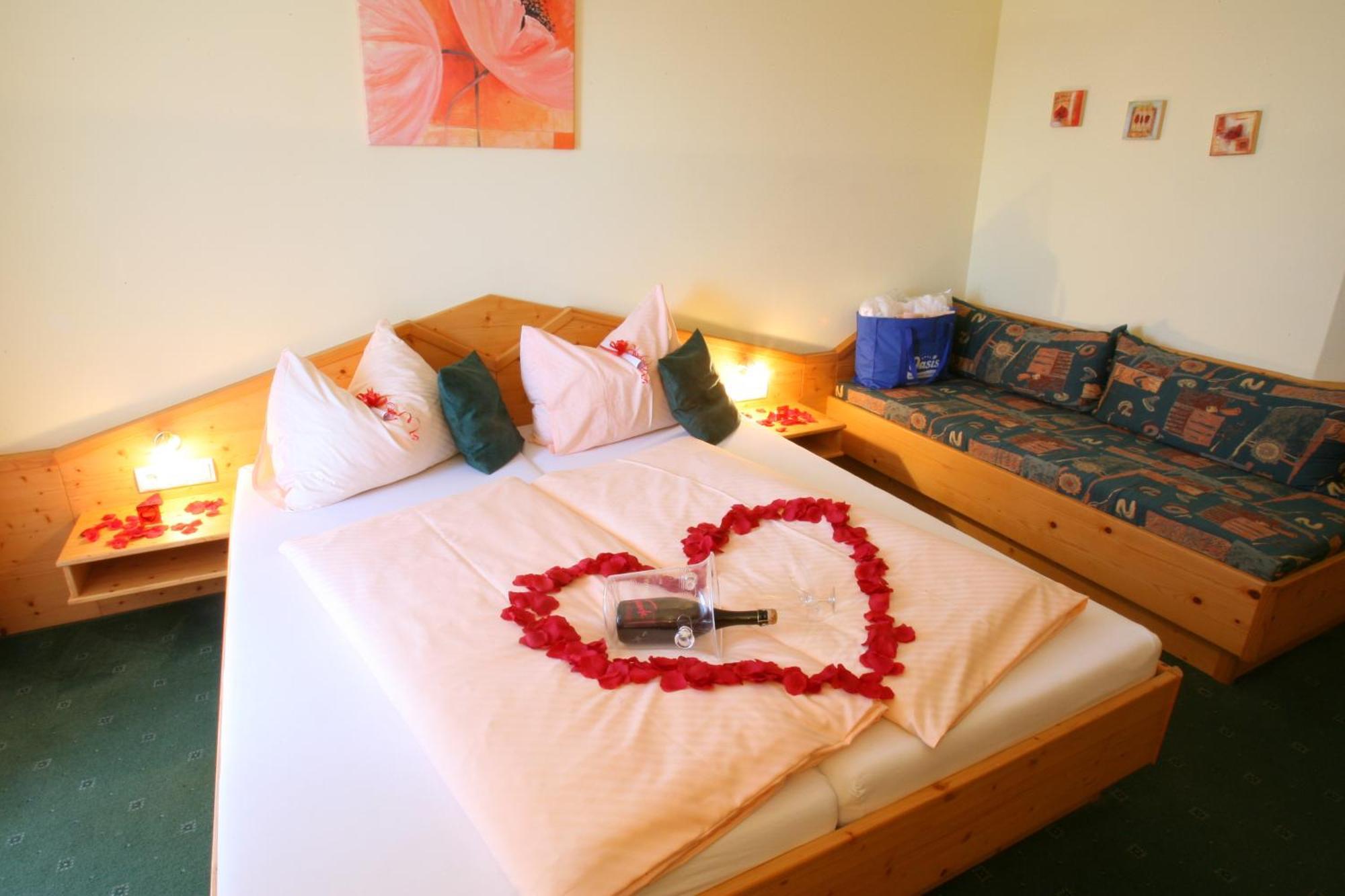Hotel Garni Oasis Loipersdorf Jennersdorf Rum bild
